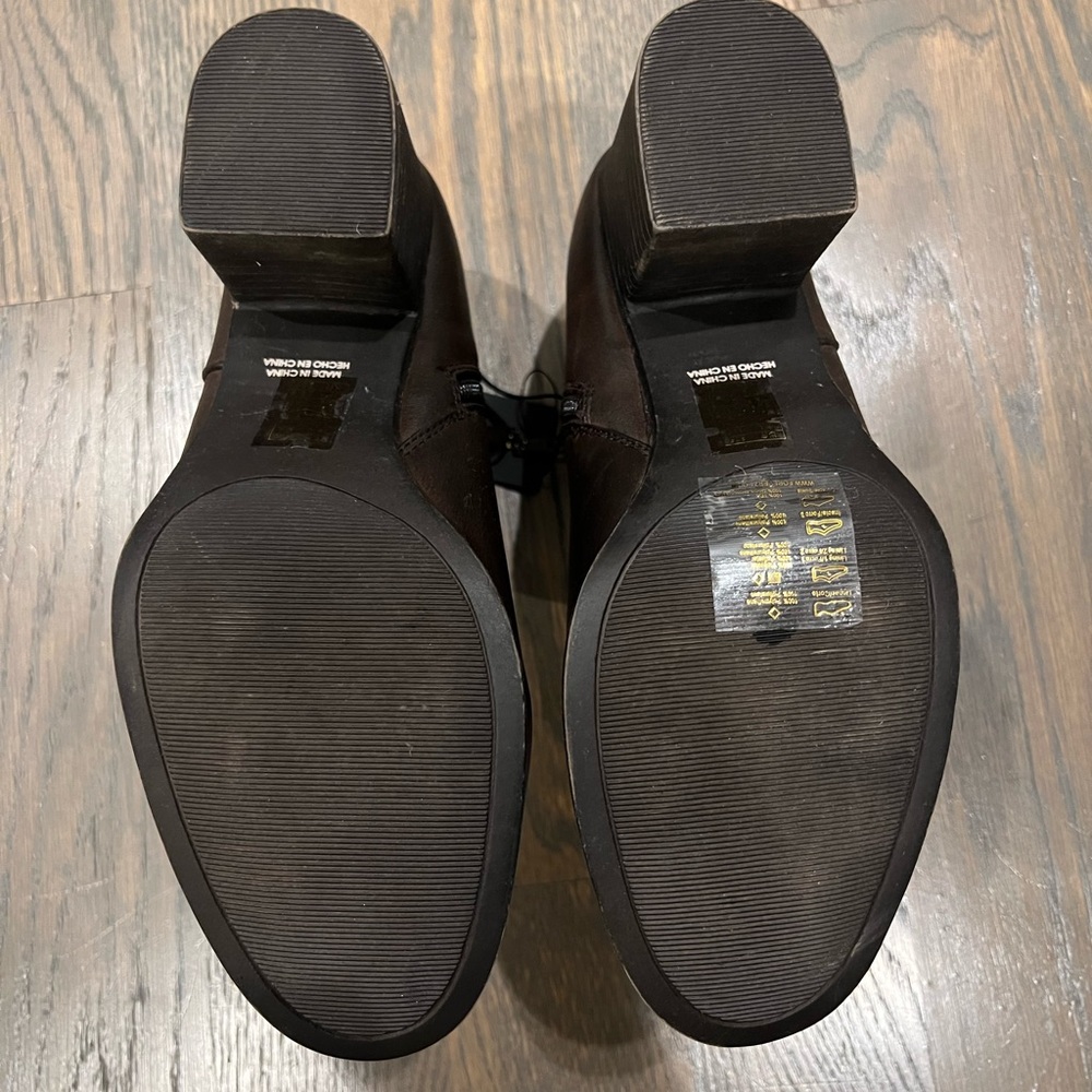 Forever 21 Chocolate Brown Booties Size 8.5 - Picture 4 of 4
